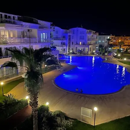 Duplex Ap With A Large Pool Is A Paradise On Earth Апартаменты